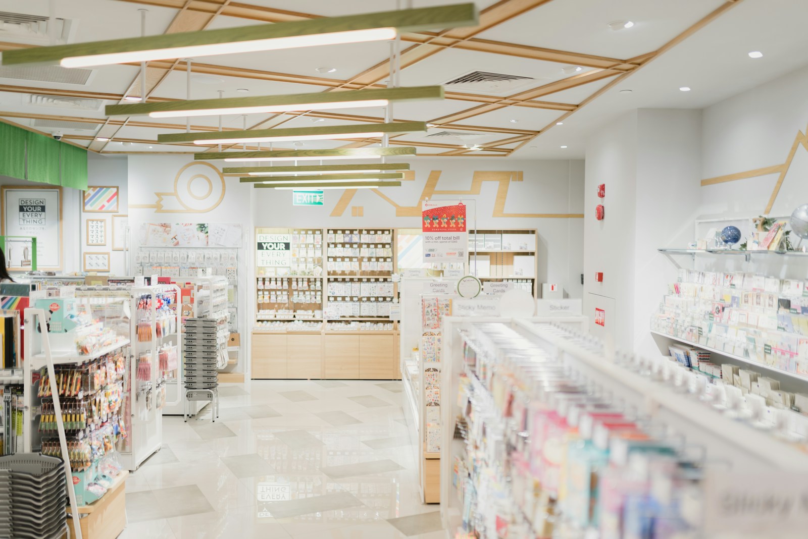 Fausse dent en pharmacie : la solution express (mais pas sans limites)